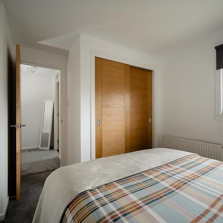Ness Riverfront Holiday Home - City Centre Inverness Exterior photo