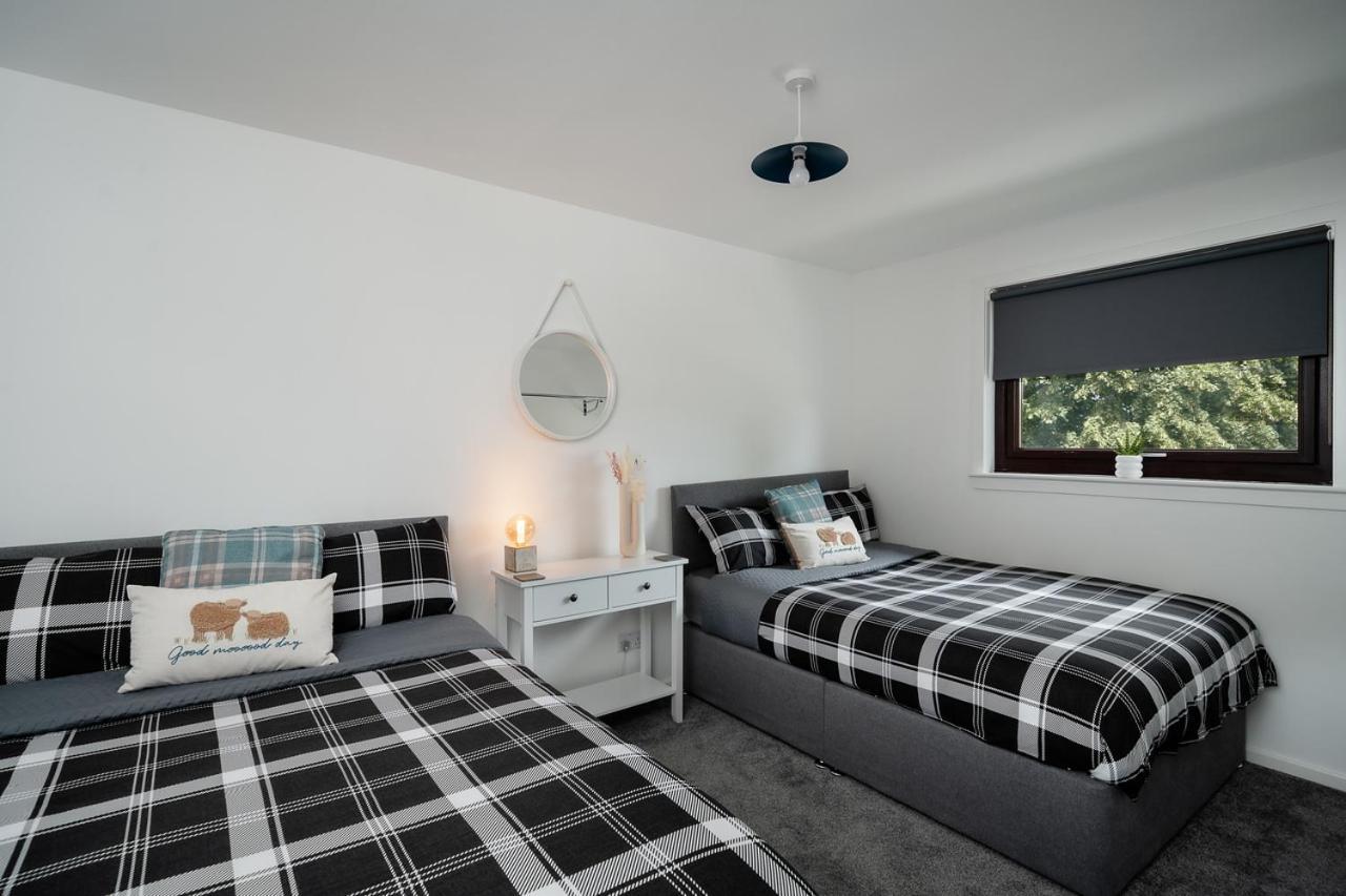 Ness Riverfront Holiday Home - City Centre Inverness Exterior photo
